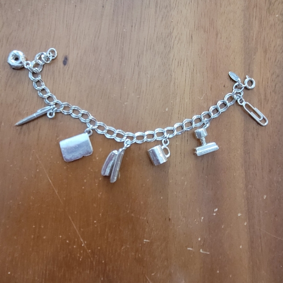 Sterling silver charm bracelet - Picture 3 of 4